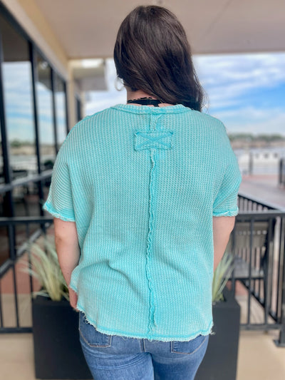 KORT IN MINT SKY WAFFLE SHORT SLEEVE TOP BACK VIEW