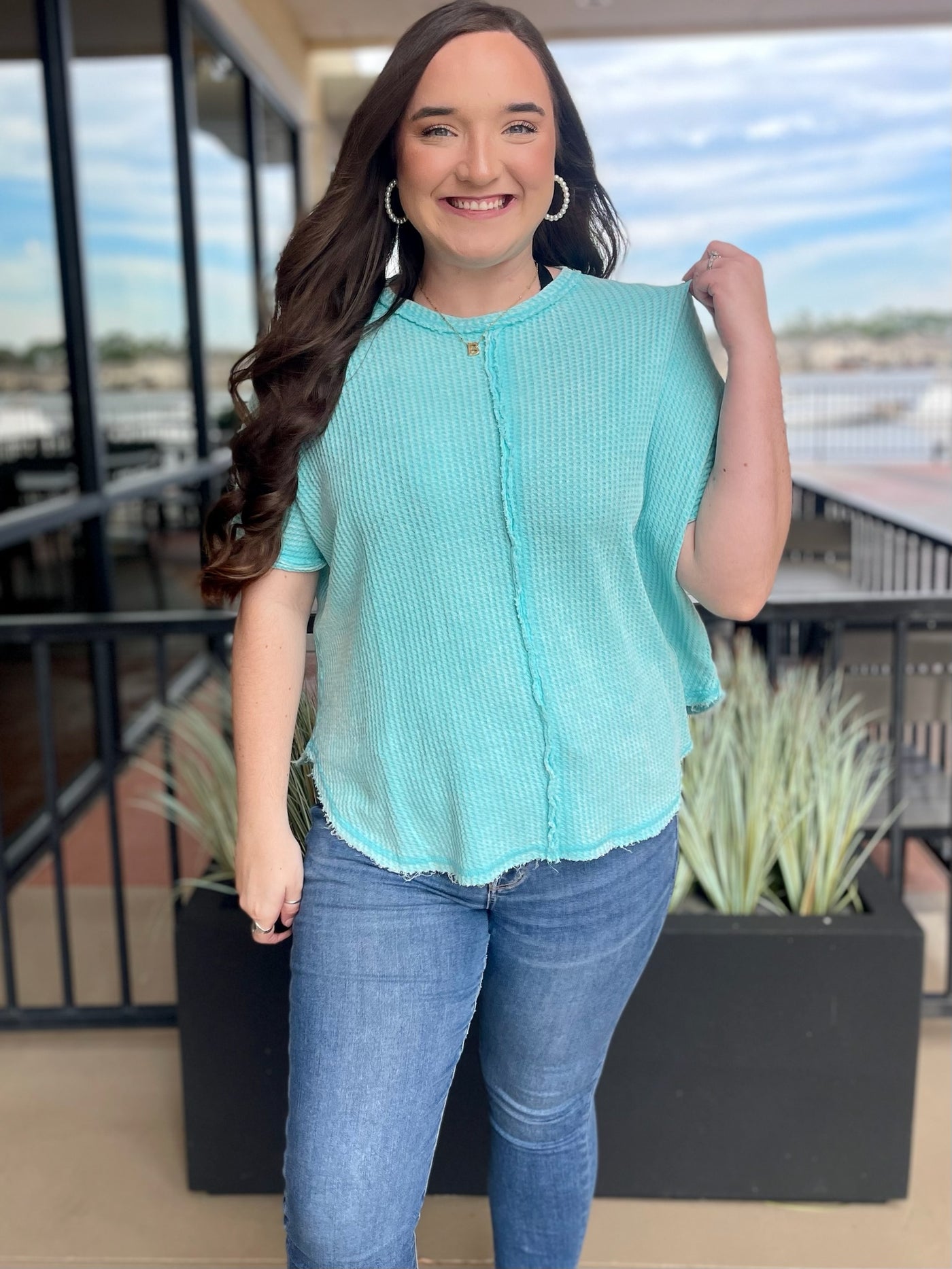 KORT IN MINT SKY WAFFLE SHORT SLEEVE TOP FRONT VIEW 