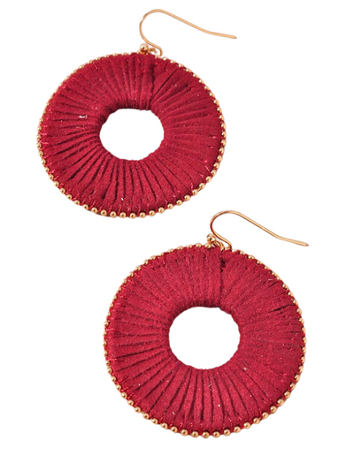 ROUND RAFFIA WRAPPED BEADED EDGE DANGLE EARRINGS BURGUNDY FRONT VIEW