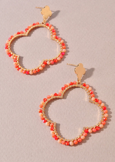 CLOVER GLASS WRAPPED EARRINGS CORAL FRONT VIEW