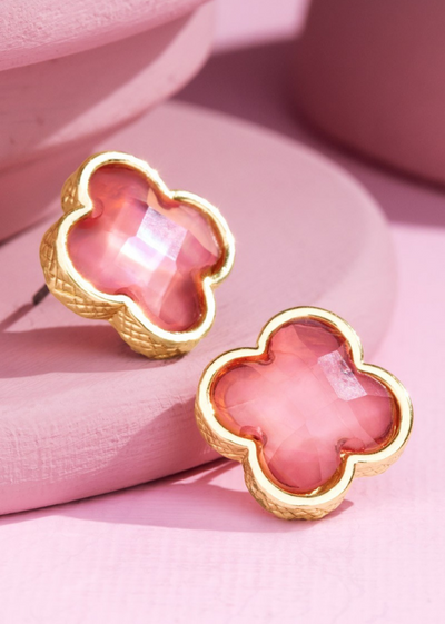 FACETED RESIN CLOVER EARRINGS PINK FRONT VIEW 