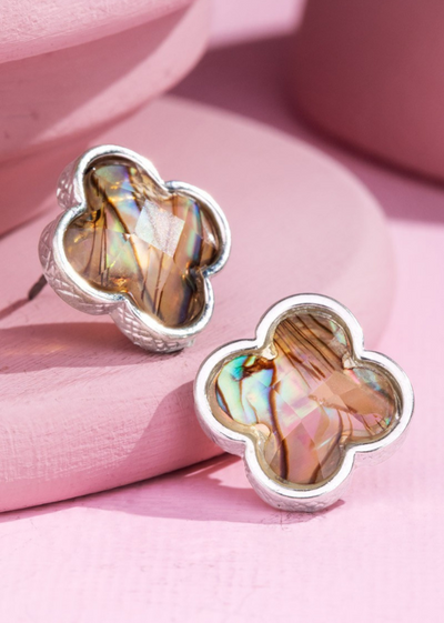 FACETED RESIN CLOVER EARRINGS ABALONE FRONT VIEW