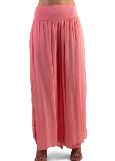 MODEL IN JASMIN SLIT PANT CORAL FRONT VIEW