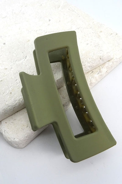 MEREDITH MATTE HAIR CLAW OLIVE