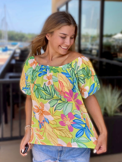 JENNA IN RAY OF SUN BLOUSE LIME LOOKING DOWN TO THE SIDE SMILING