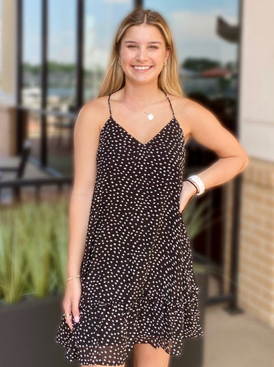 JENNA LOOKING FORWARD IN DRESS