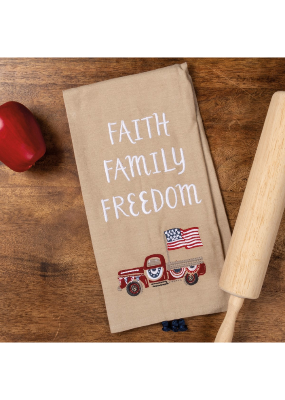 KITCHEN TOWEL - FAITH FAMILY FREEDOM
