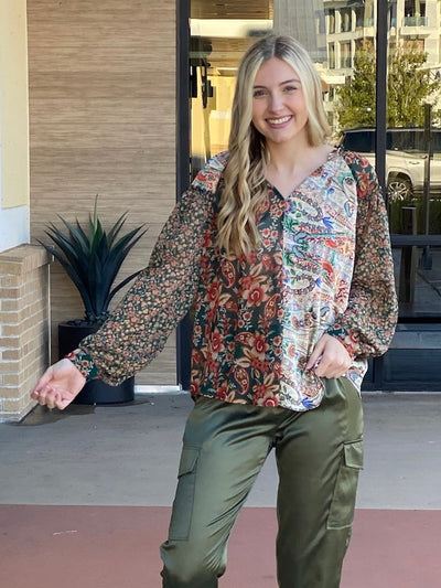 DOING ALRIGHT PATTERN COLORBLOCK BLOUSE - FOREST MIX