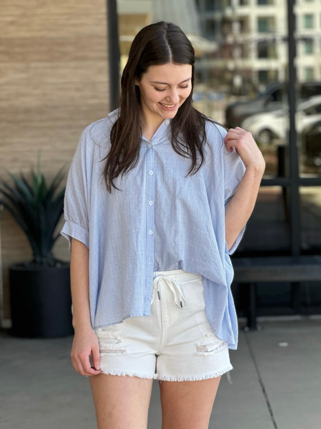 BETTER THAN BASIC STRIPED BUTTON DOWN TOP - BLUE